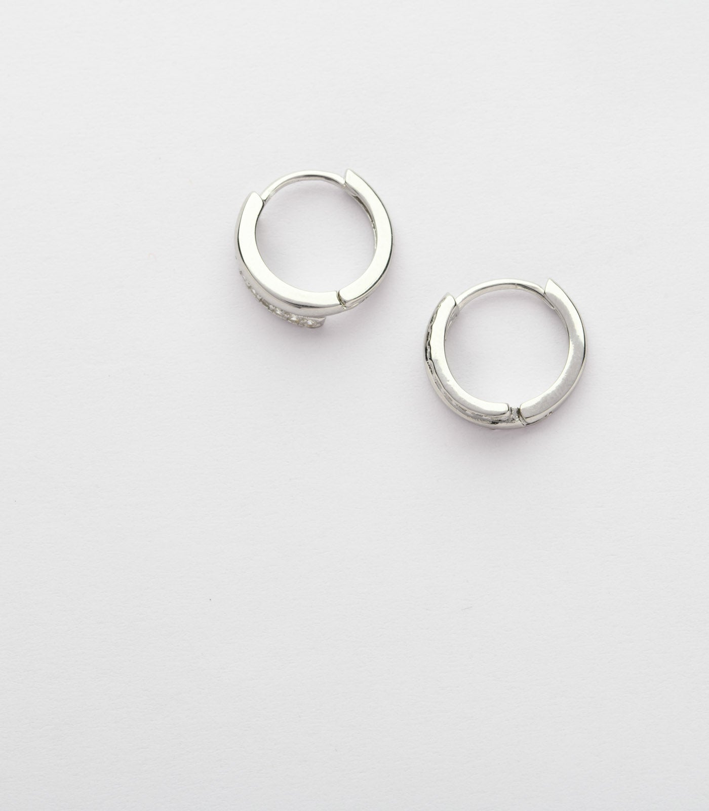 Gorgeous Gleam Hoops  (Silver)