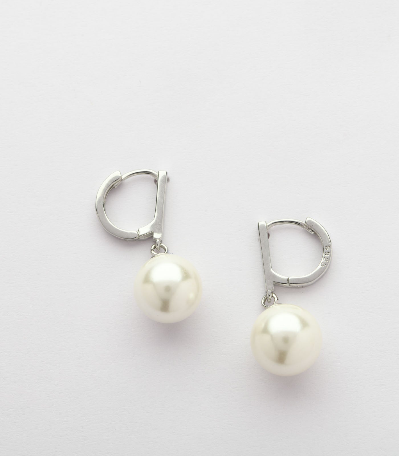 Sparkling Pearl Earrings  (Silver)