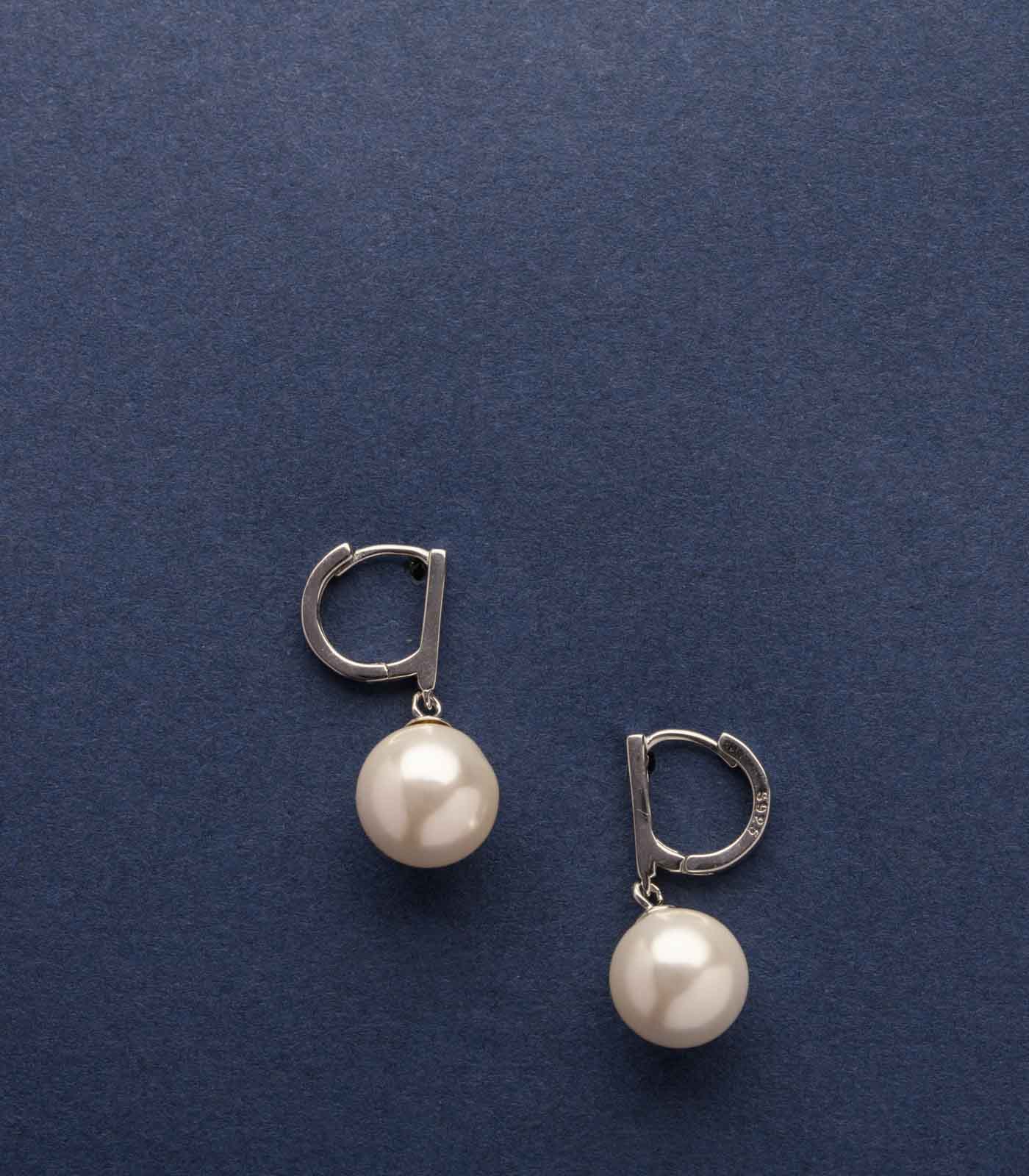 Sparkling Pearl Earrings  (Silver)