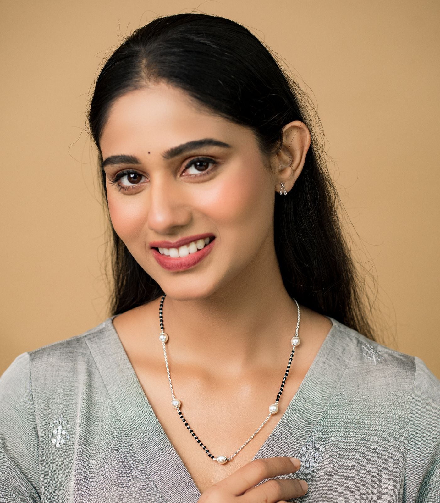 Mixed Style Pearl Mangalsutra (Silver)