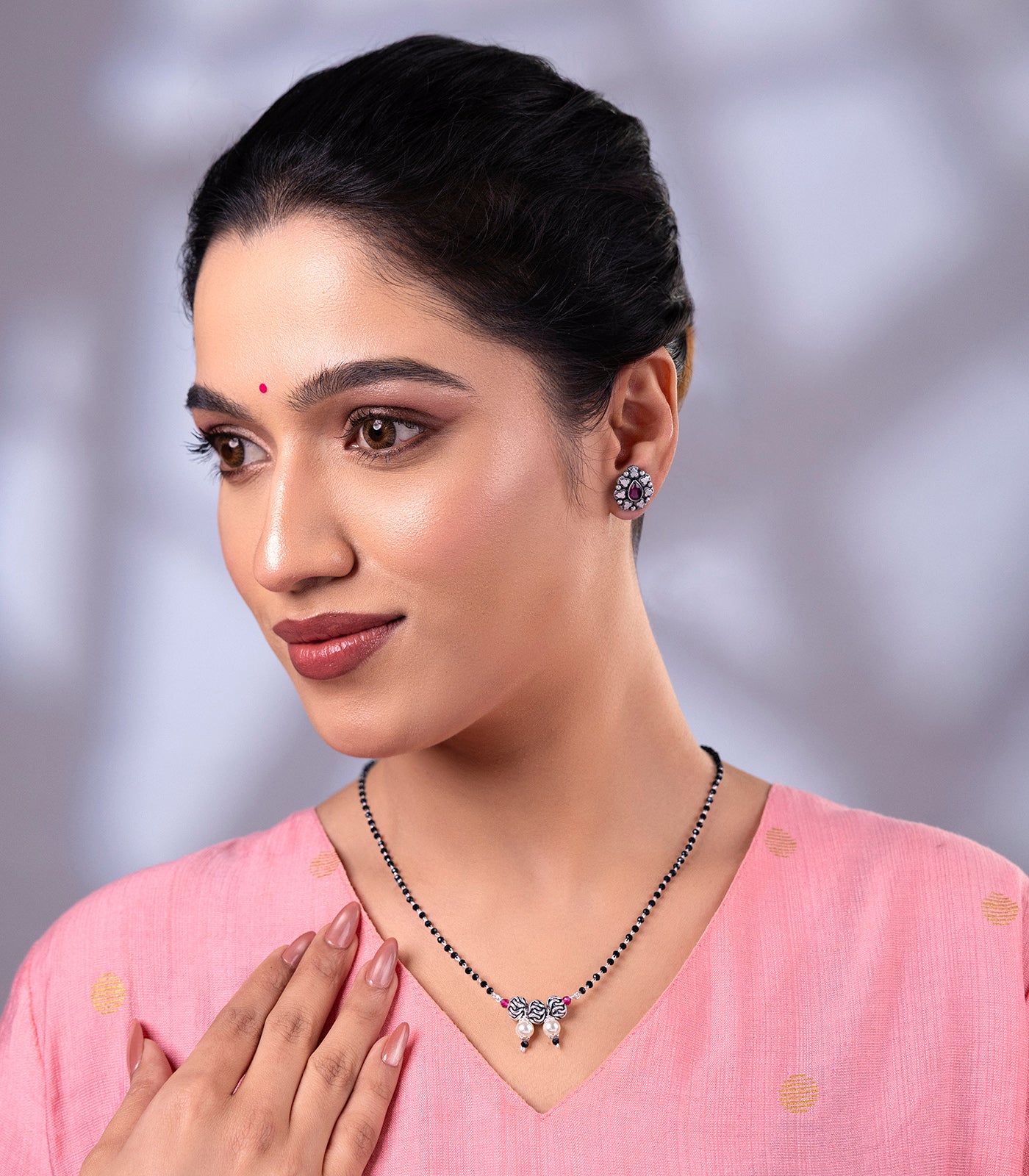 Shining Orbs Antique Mangalsutra Set (Silver)