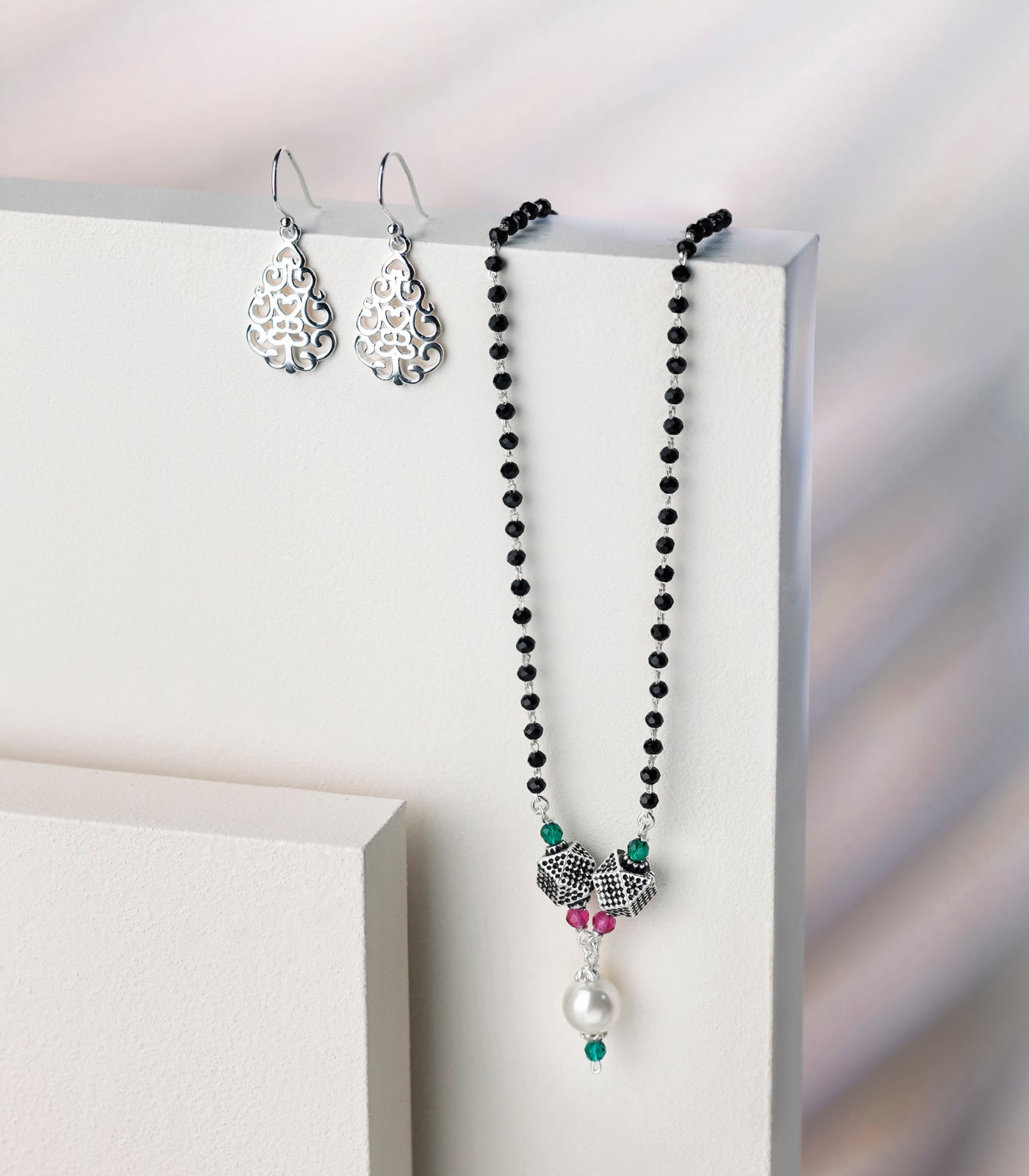 Radiant Orbs Antique Mangalsutra Set (Silver)