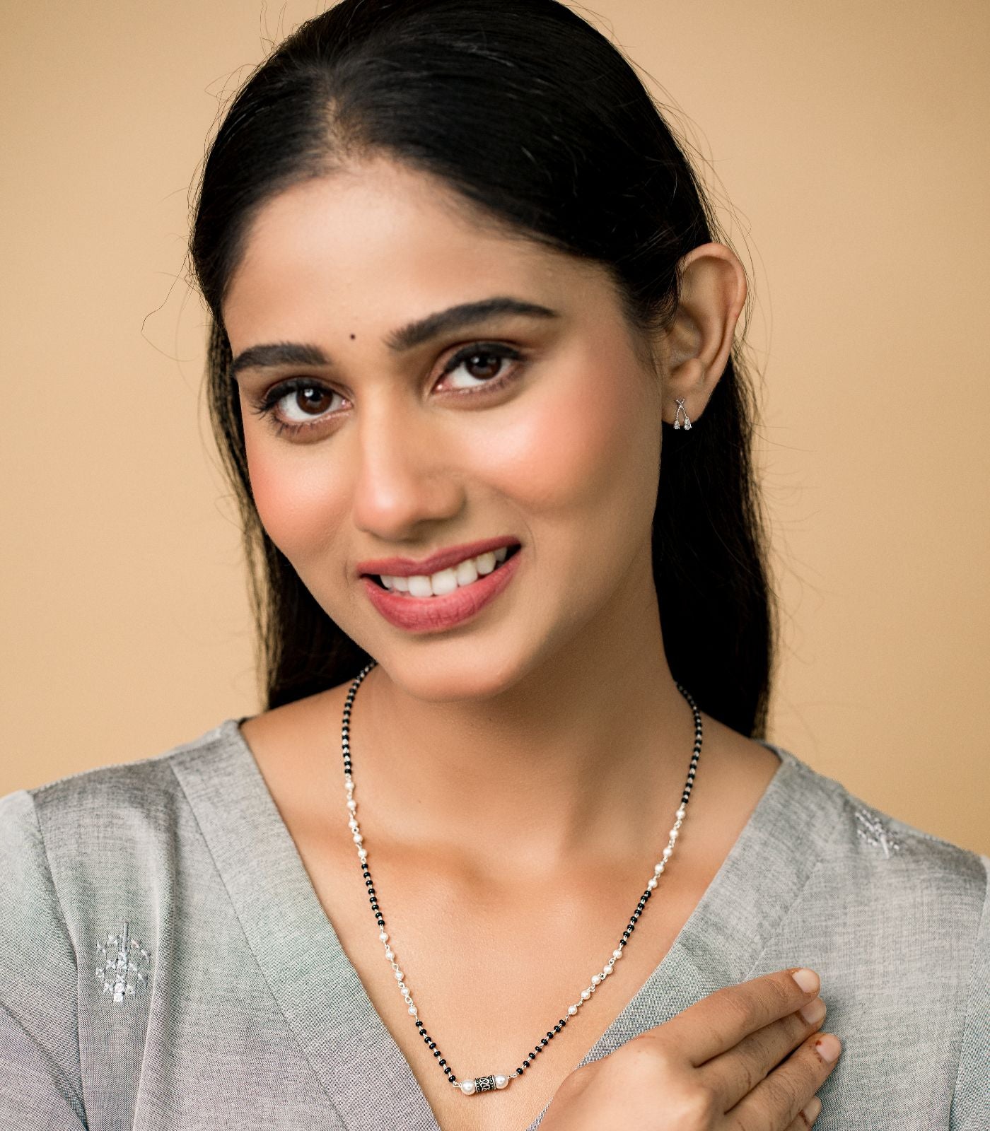 Silver Artistic Pearl Mangalsutra
