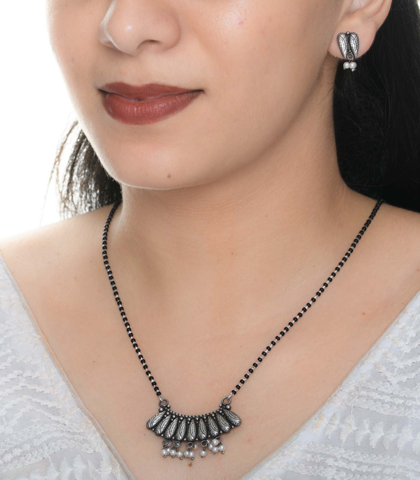 Crafted Drops Antique Mangalsutra Set (Silver)