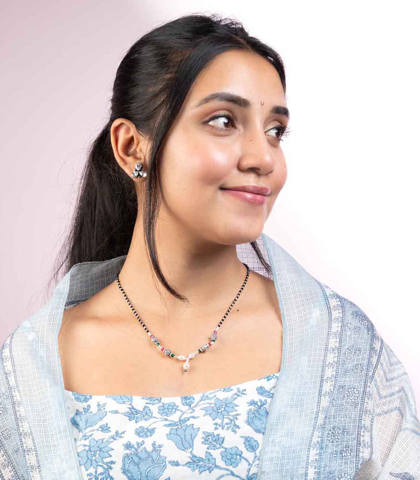 Quadra Orb Pearl Mangalsutra (silver)