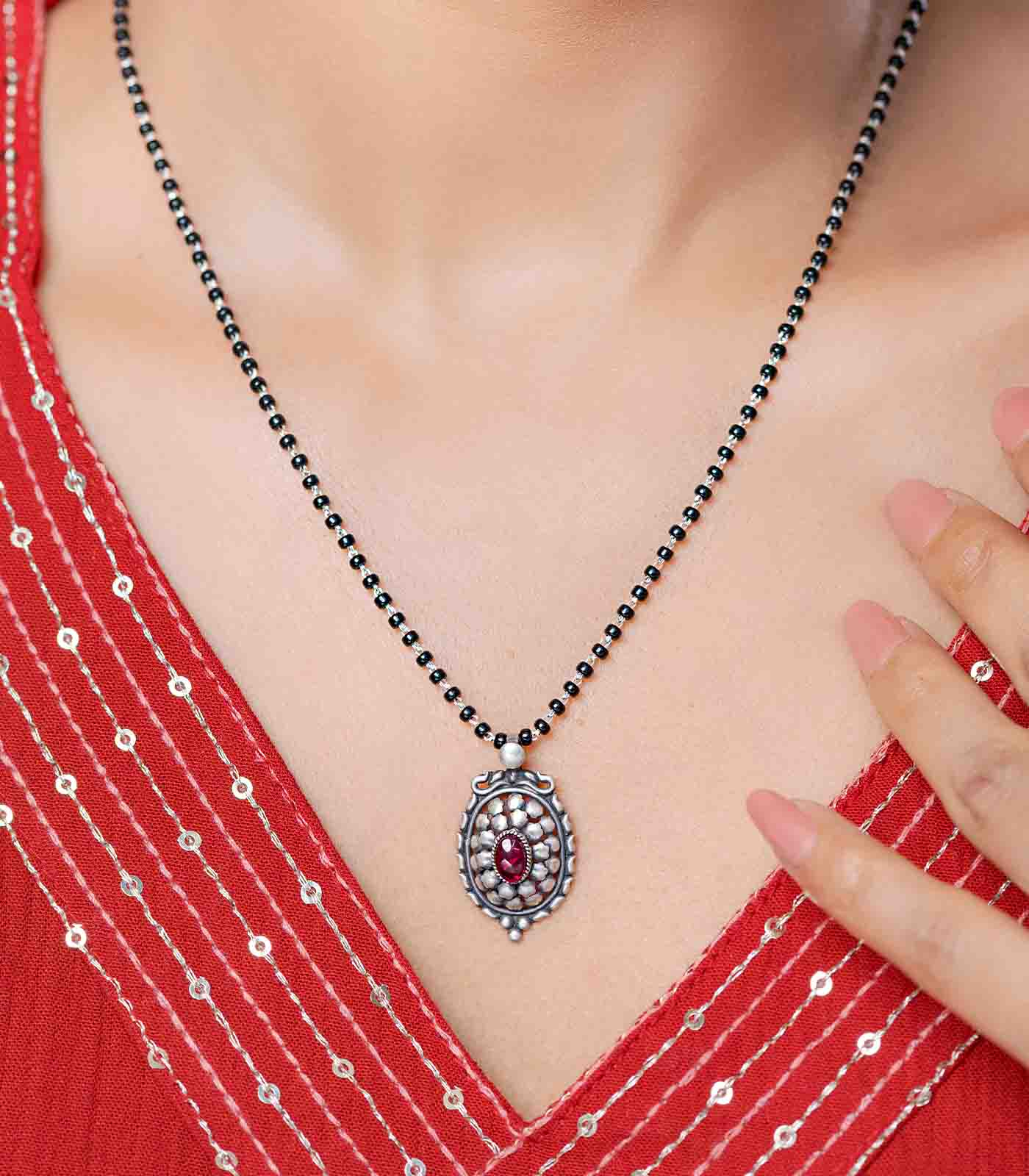Violet Stone Traditional Oval Shaped Antique Mangalsutra (Silver)