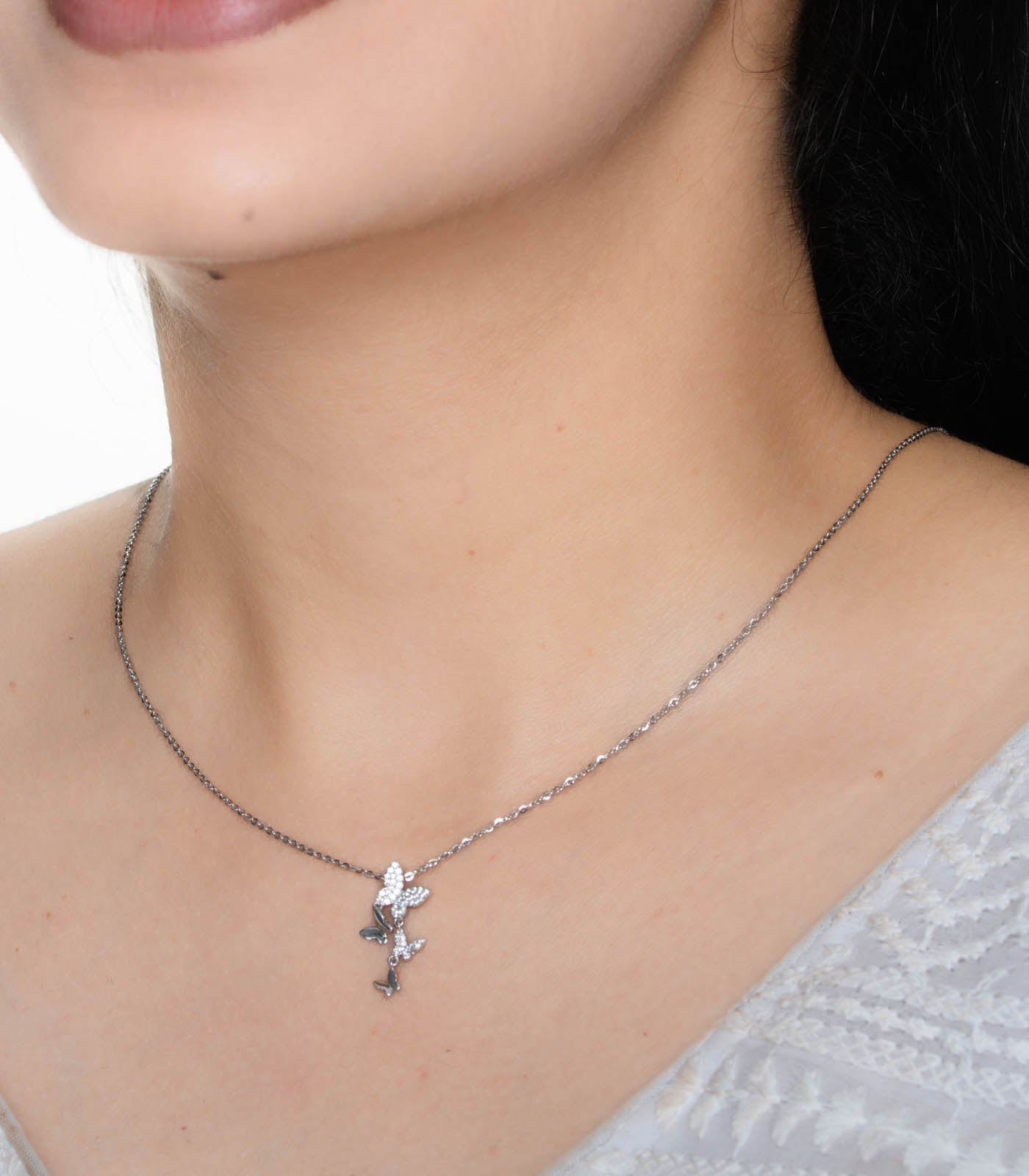 Flutter Necklace (Silver)