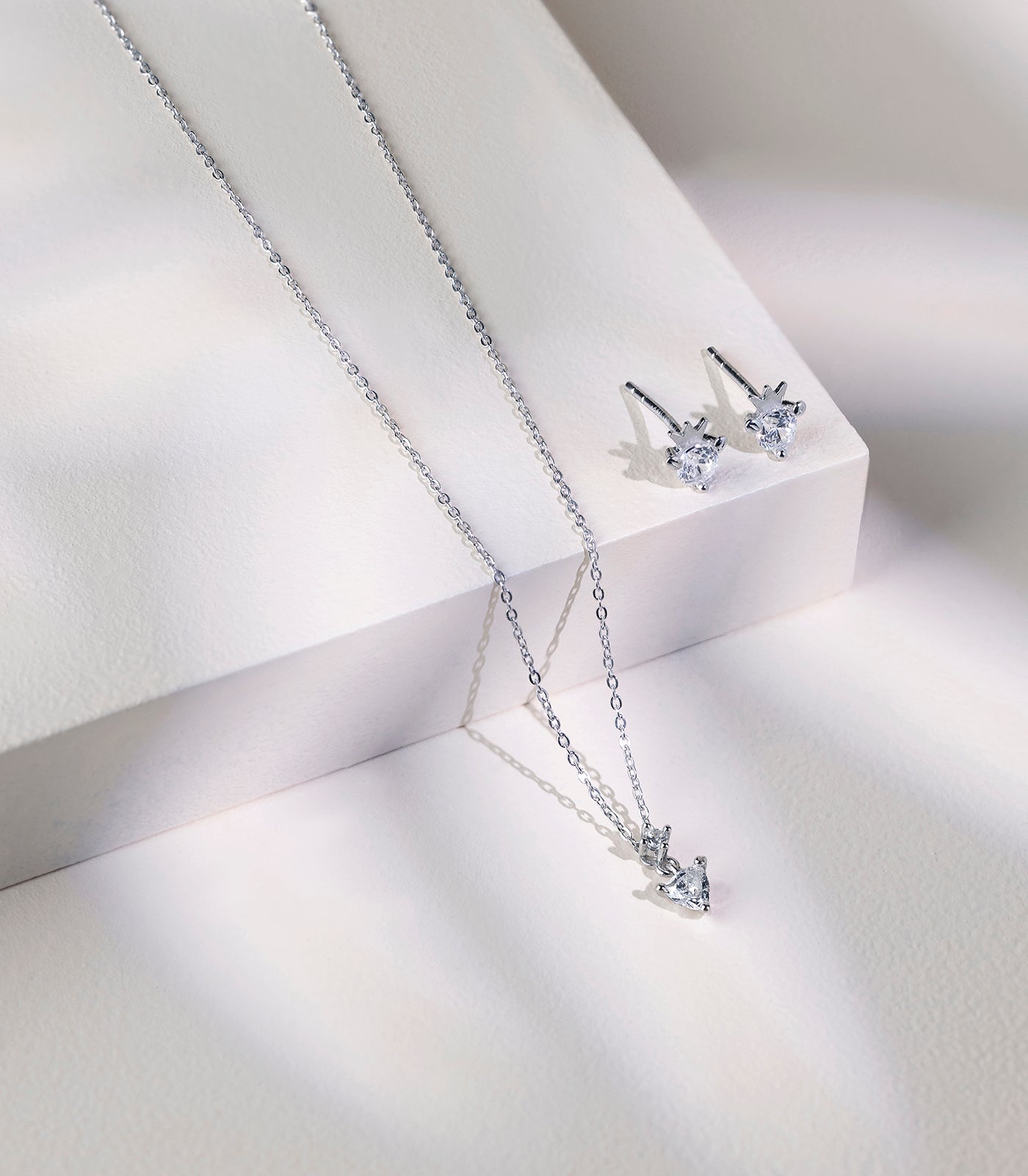 Crystal Core Necklace Set (Silver)