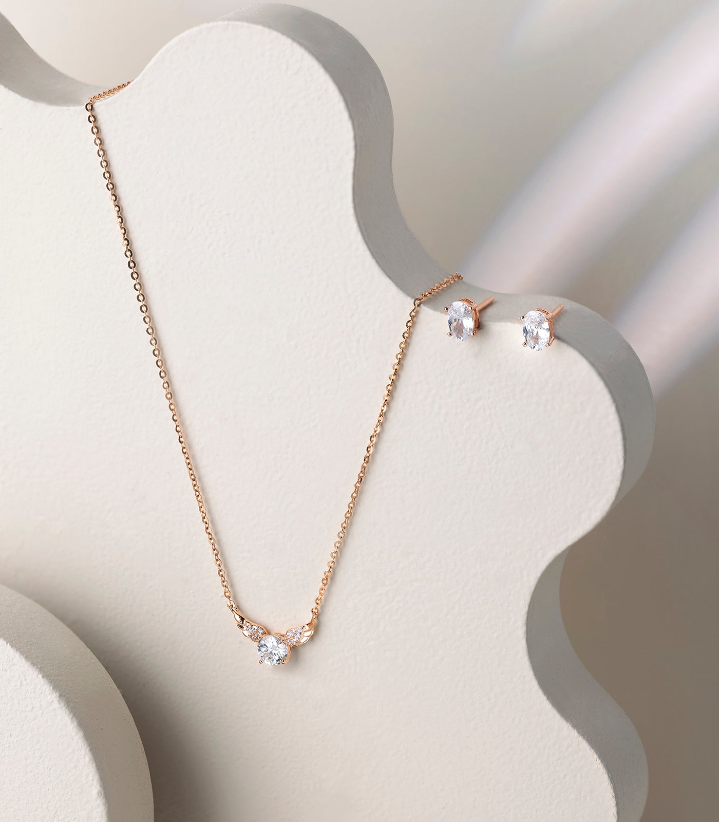 Sparkling Wings Necklace Set (Silver)