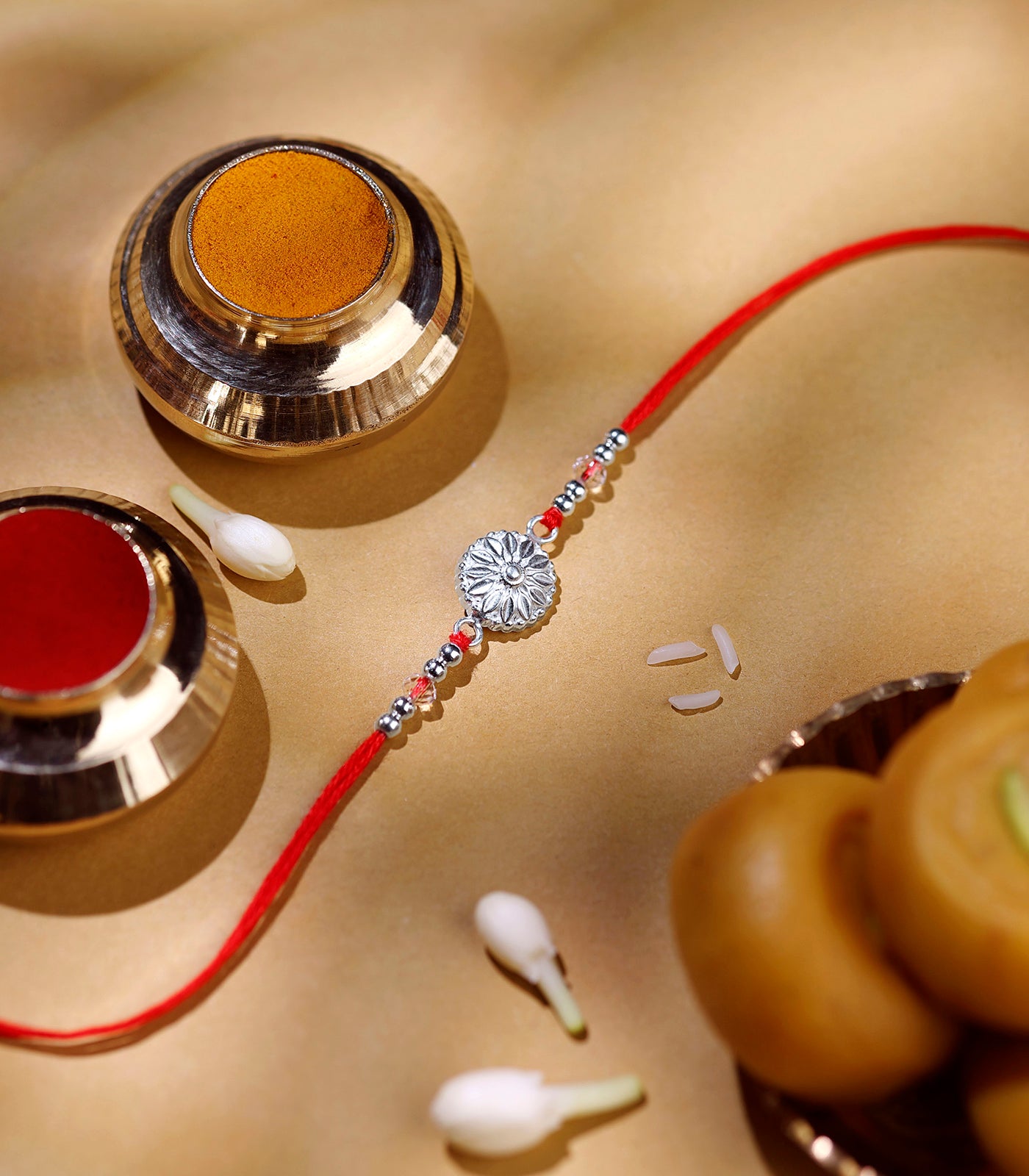 Silver Intricate Leaf Motif Rakhi
