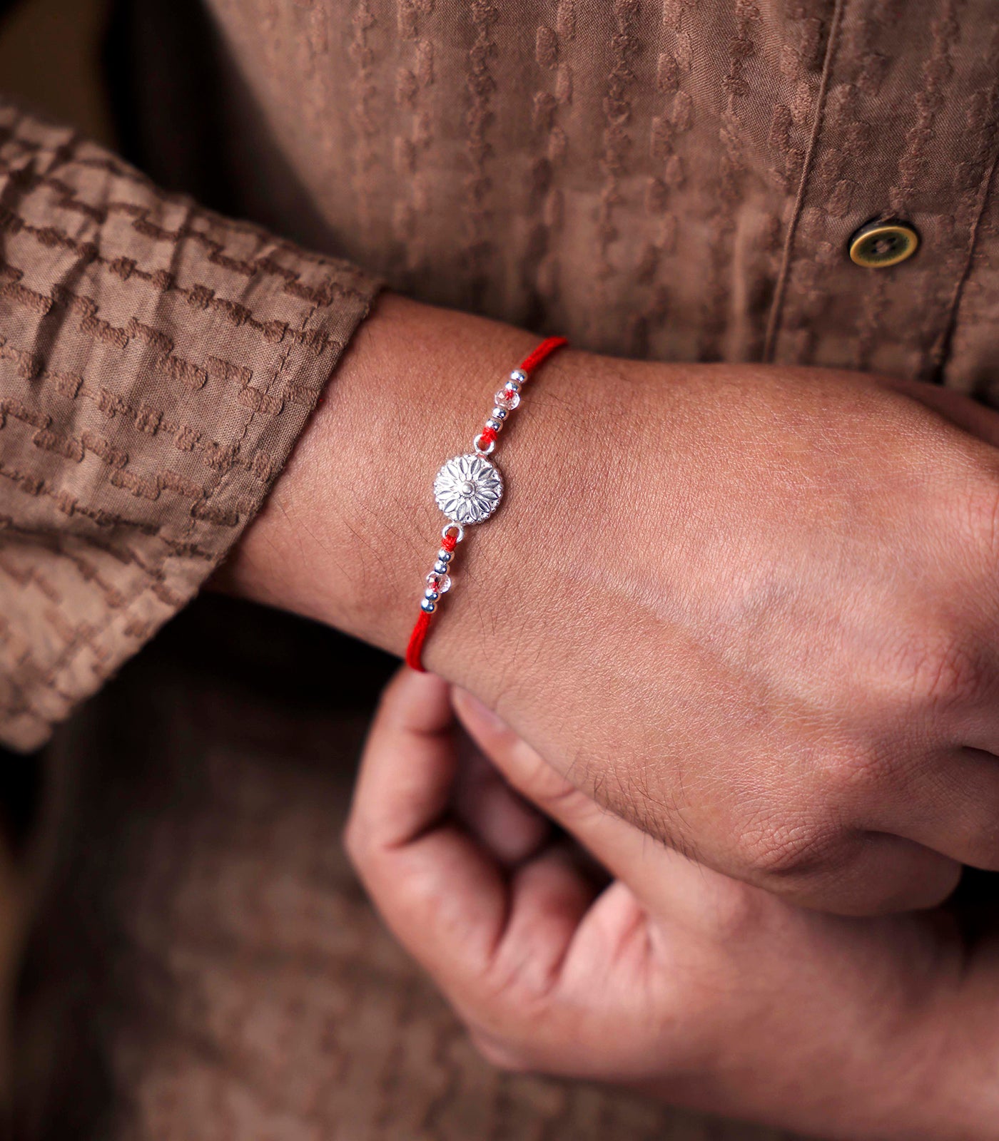 Silver Intricate Leaf Motif Rakhi