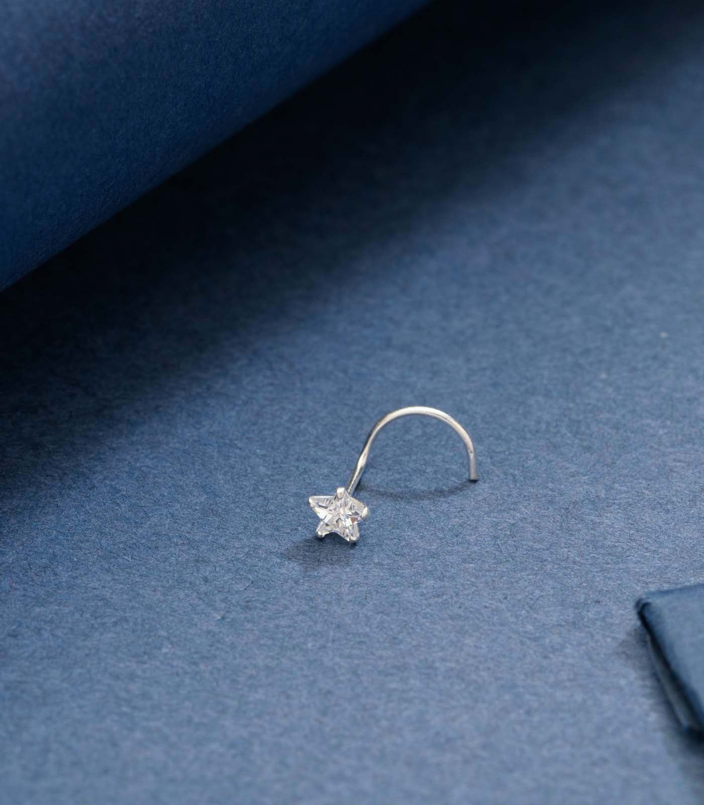 Silver Star stud Nose Pin