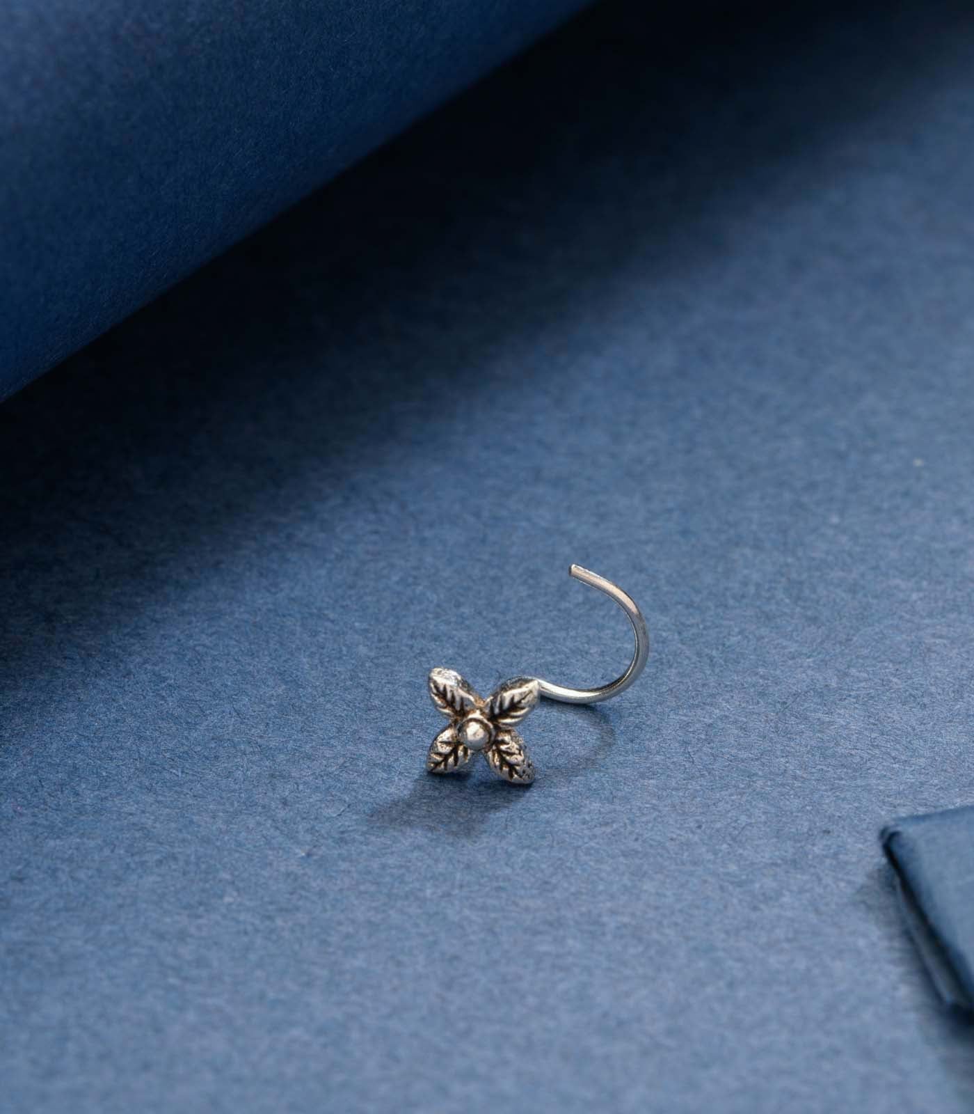 Silver Four Petals Nose Pin