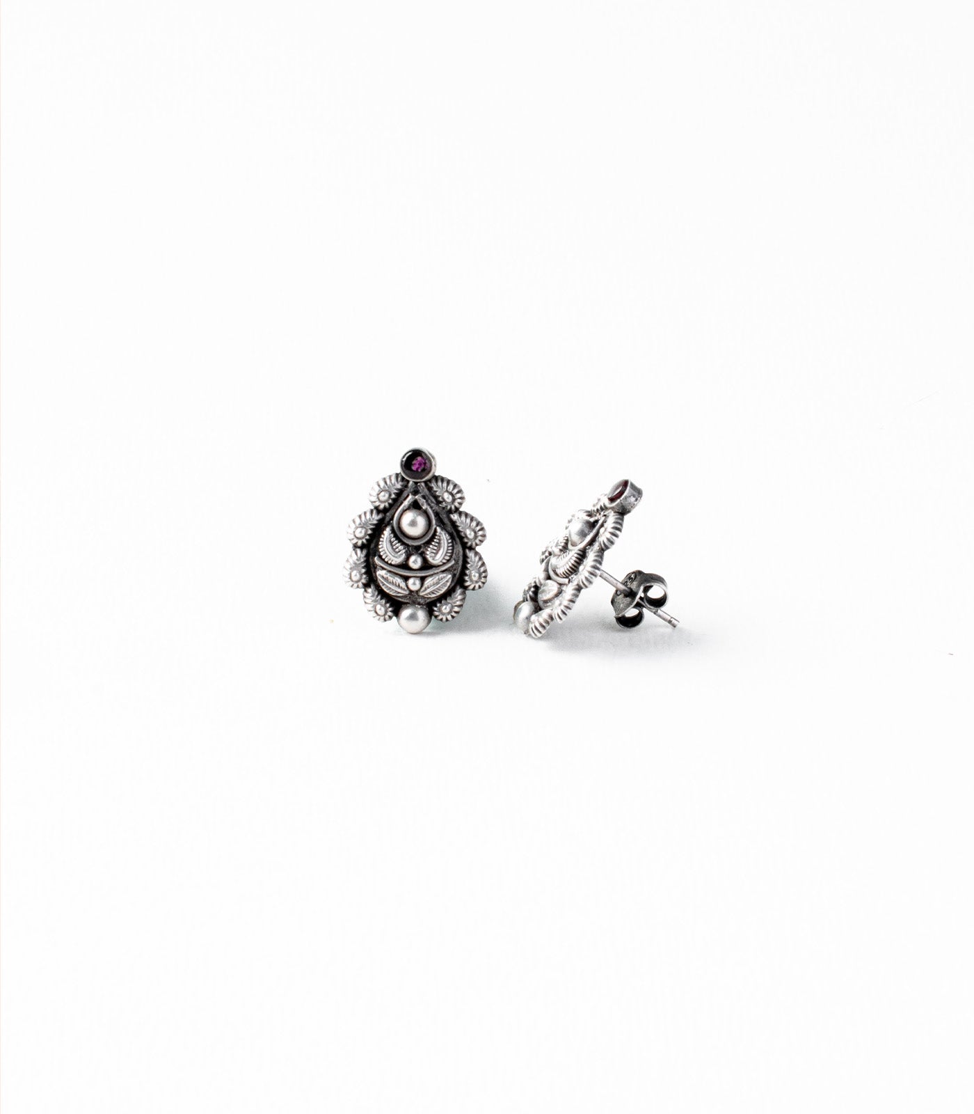 Violet Stone Leafy Drop Oxidized Tops (Silver)