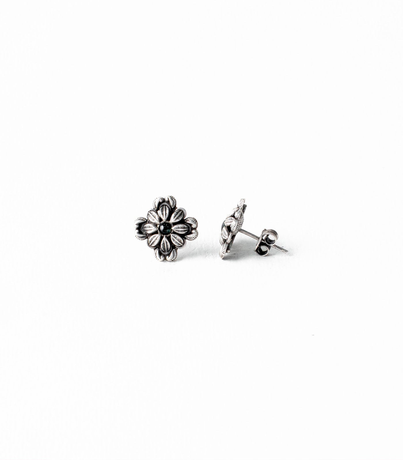 Green Stone Floral Charm Oxidized Tops (Silver)
