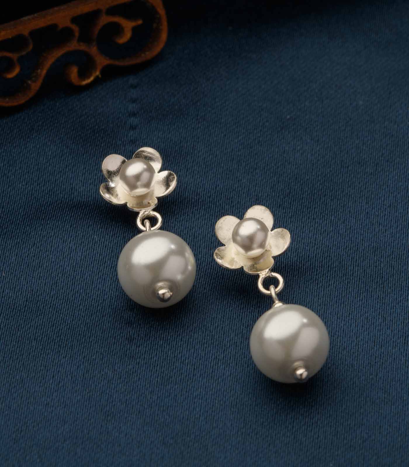 Pearl Bloom Tops (Silver)
