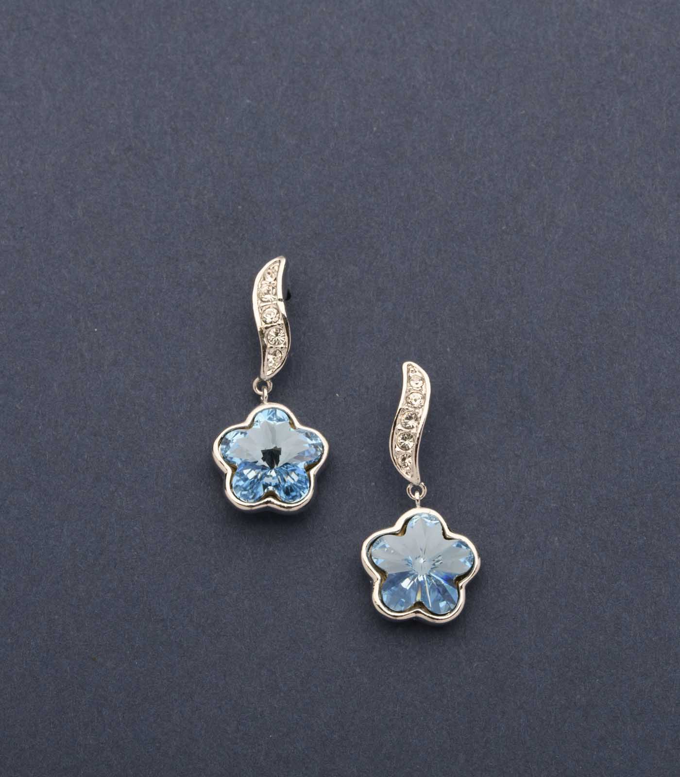 Fancy Silver Blue Flowers Tops (Brass)