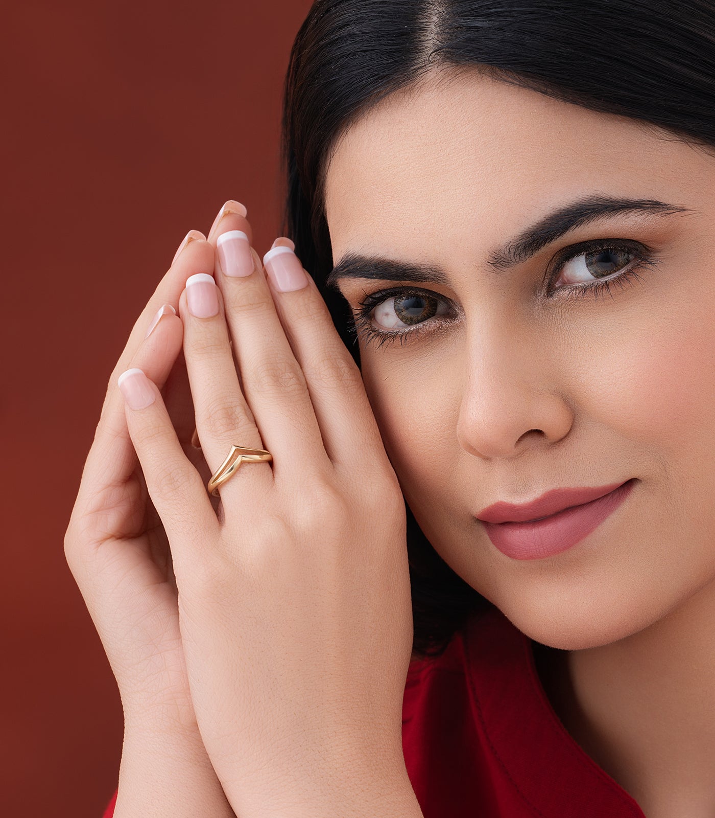 Heart Contour Gold Finger Ring