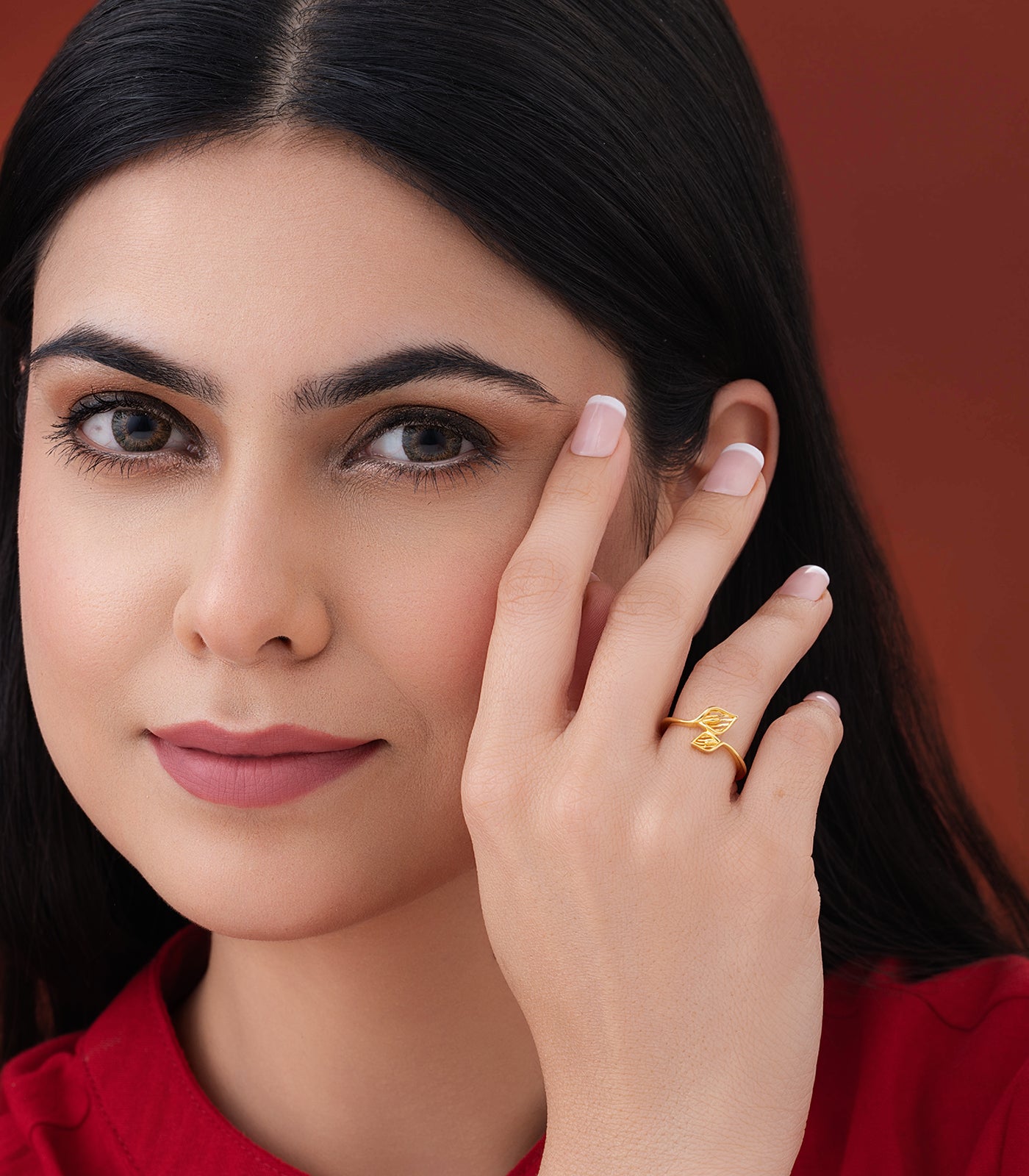 Leafy Pair Gold Finger Ring