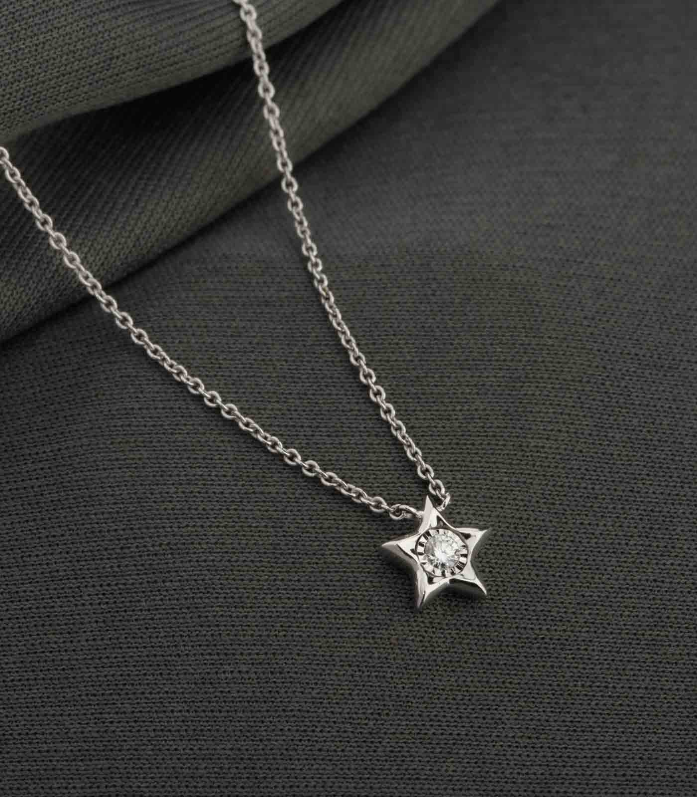 Diamond StarGlint Necklace