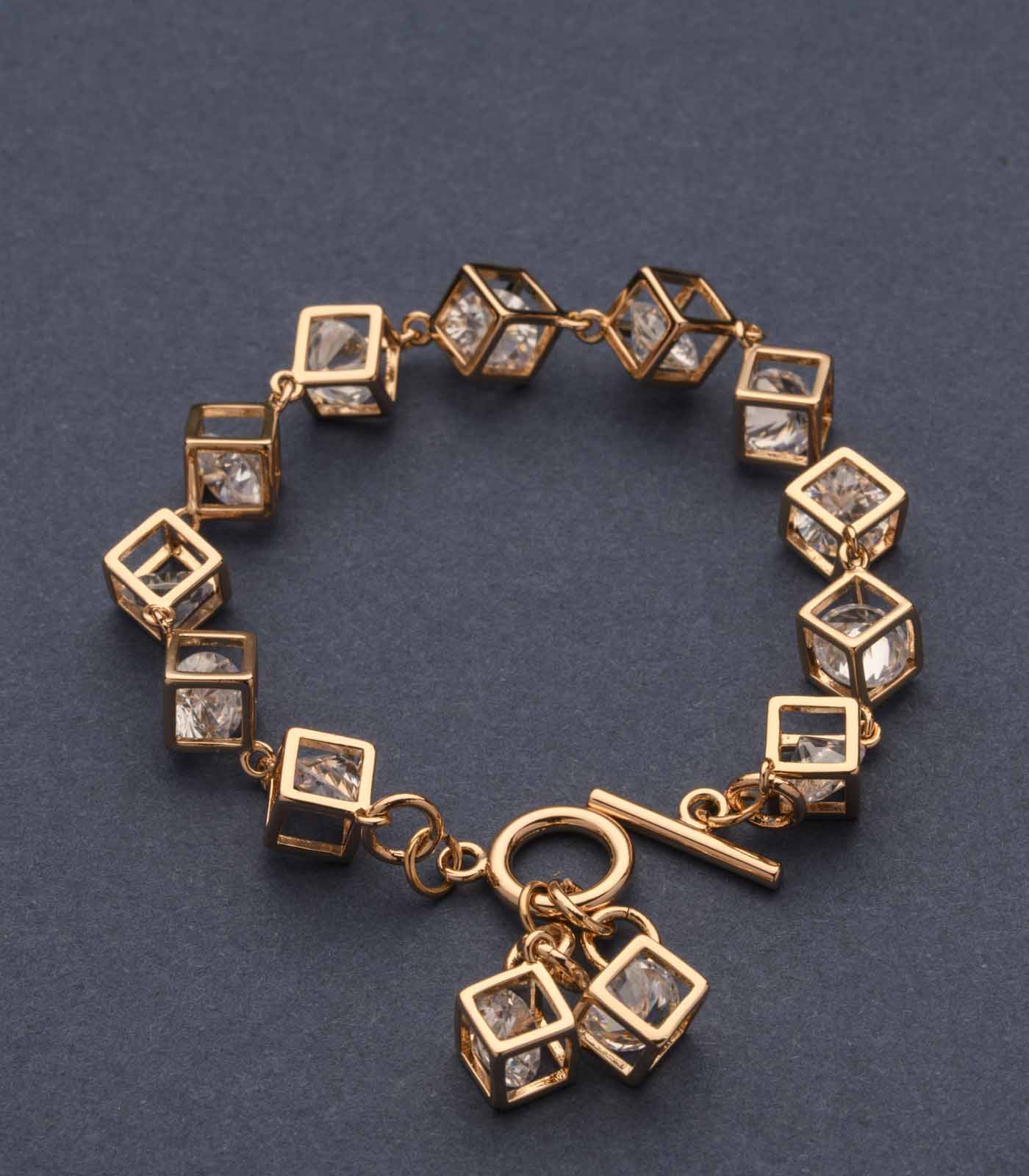 Golden Cubes And Entangled Gems Bracelet (Brass)