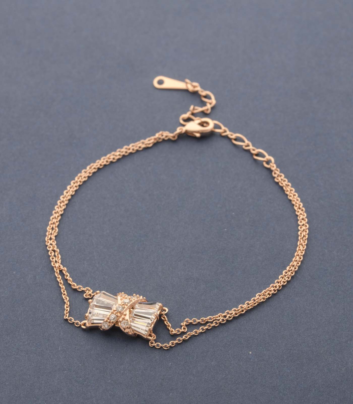 Hand Crafted Delicate Brass String Bracelet (Brass)