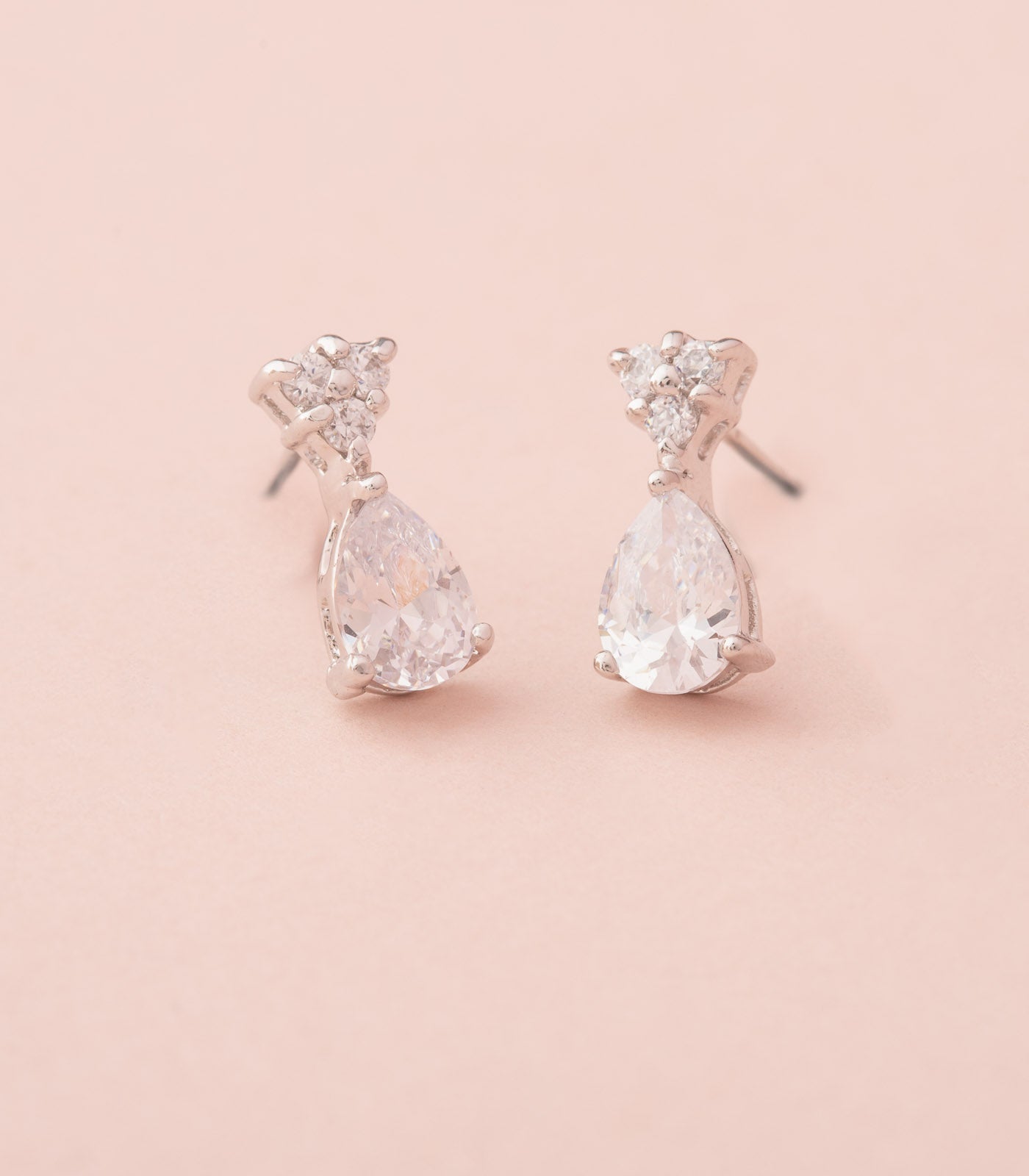 Little Crystal Hearts Earrings (Brass)