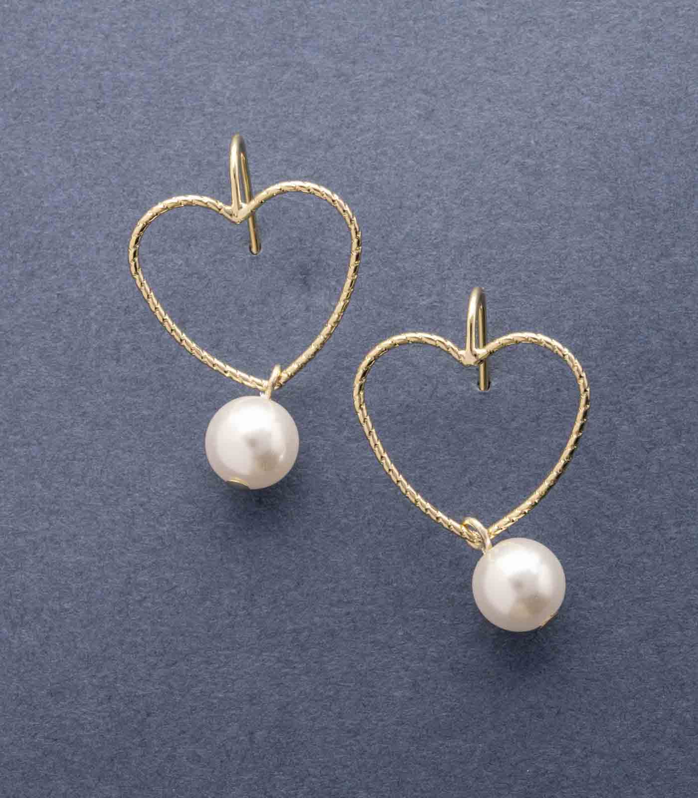 Little Heart Pearl Earrings (Brass)