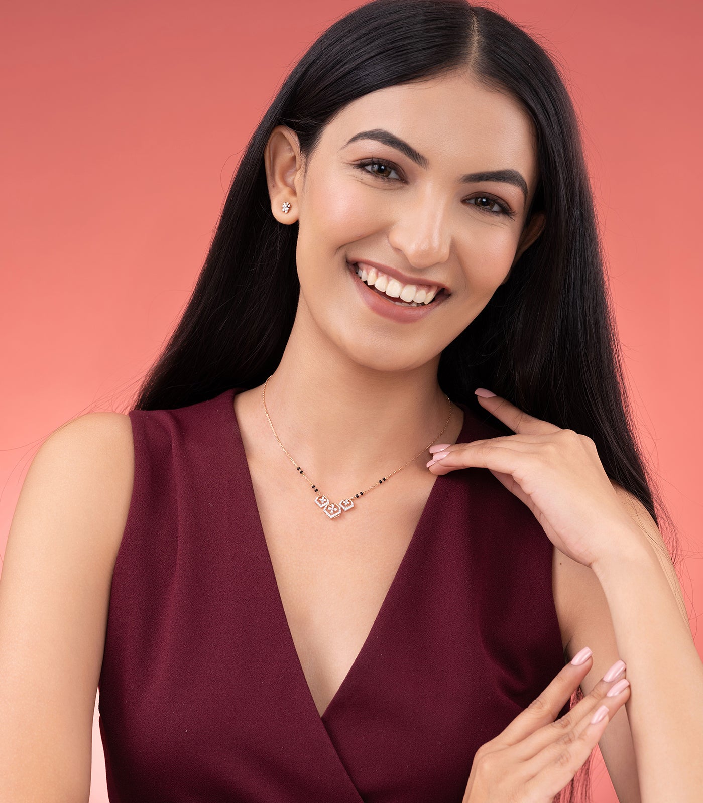 Diamond Floral Pentagon Mangalsutra