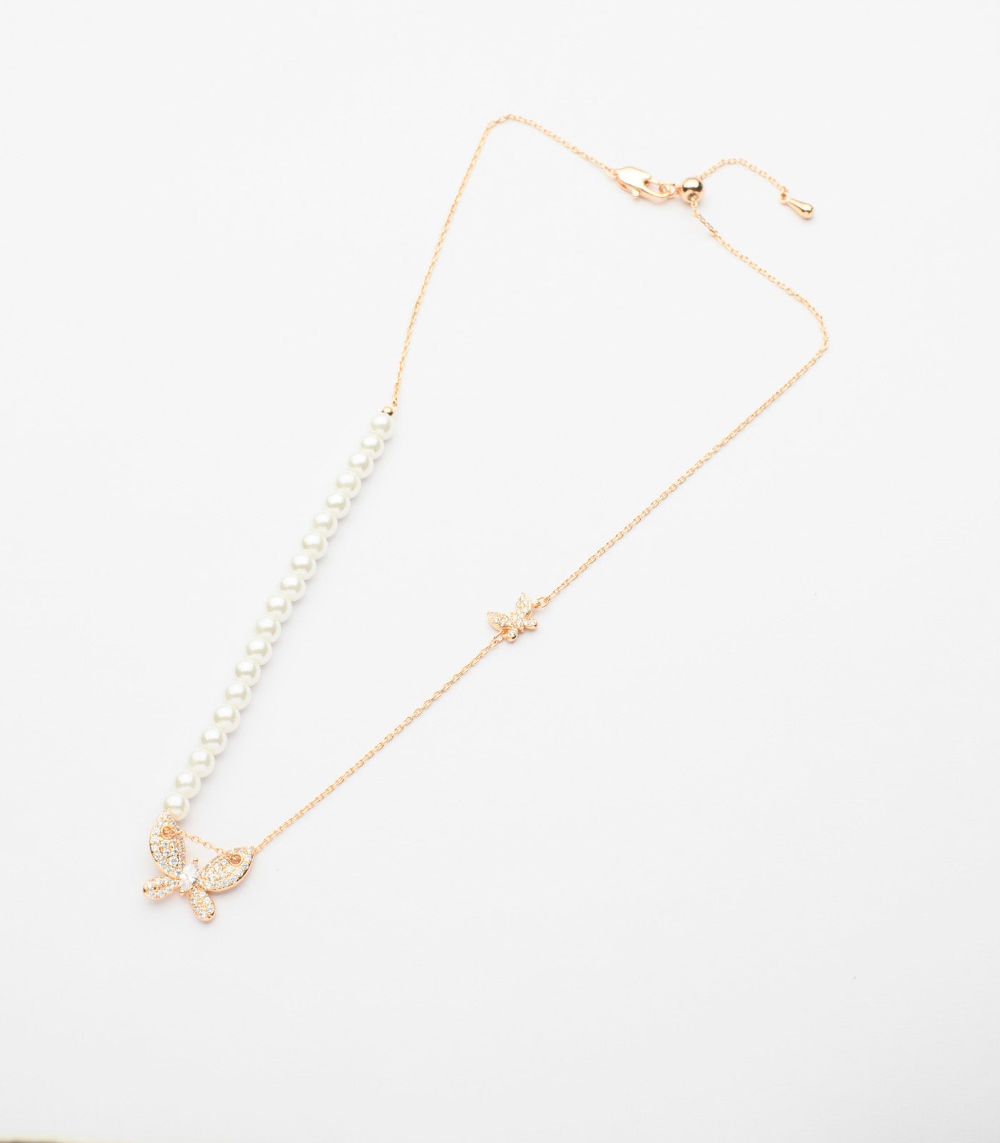 Morden Stylish Wings Of Pearls Necklace (Brass)