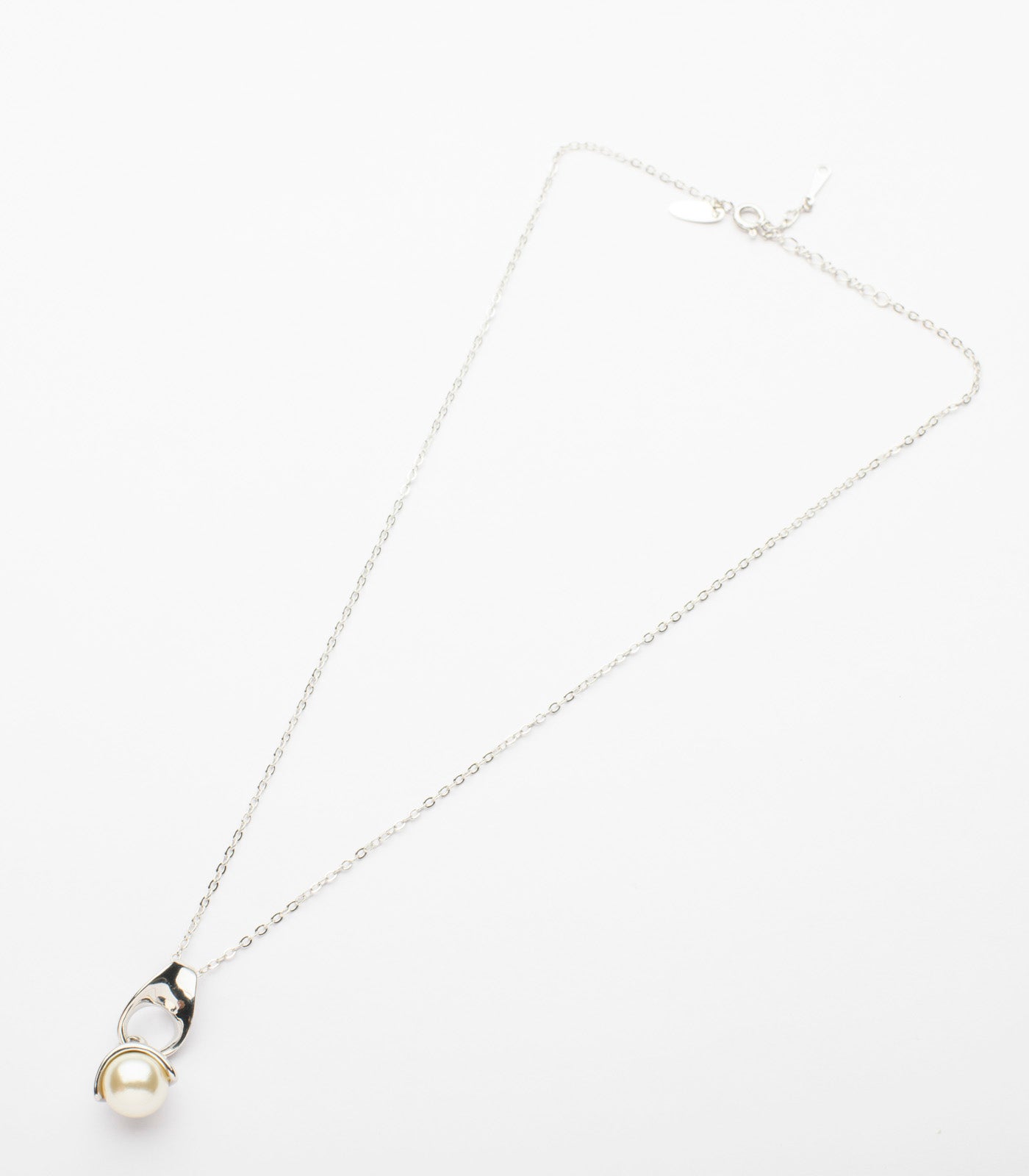 Precious Tangled Silver And Pearls Necklace (Brass)