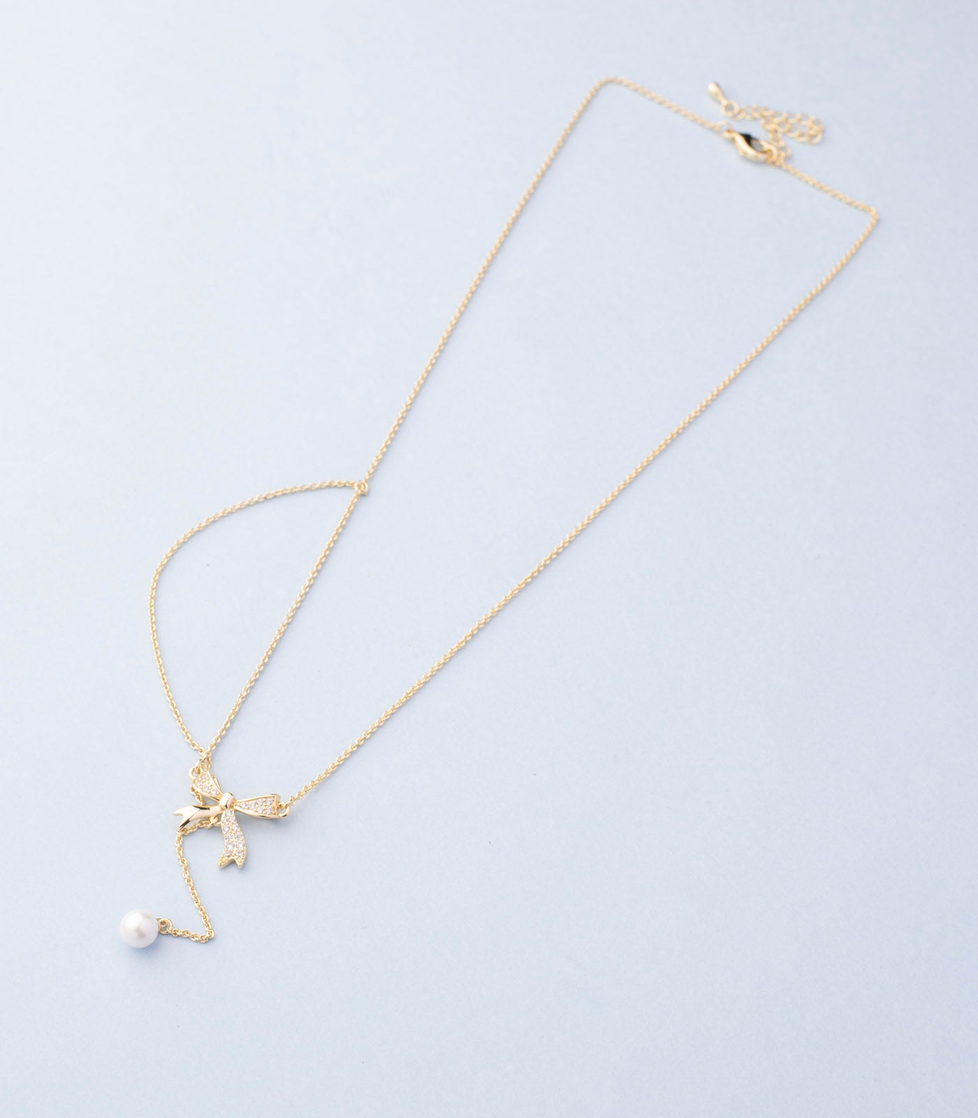 Ribbon pearl chain pendant (Brass)
