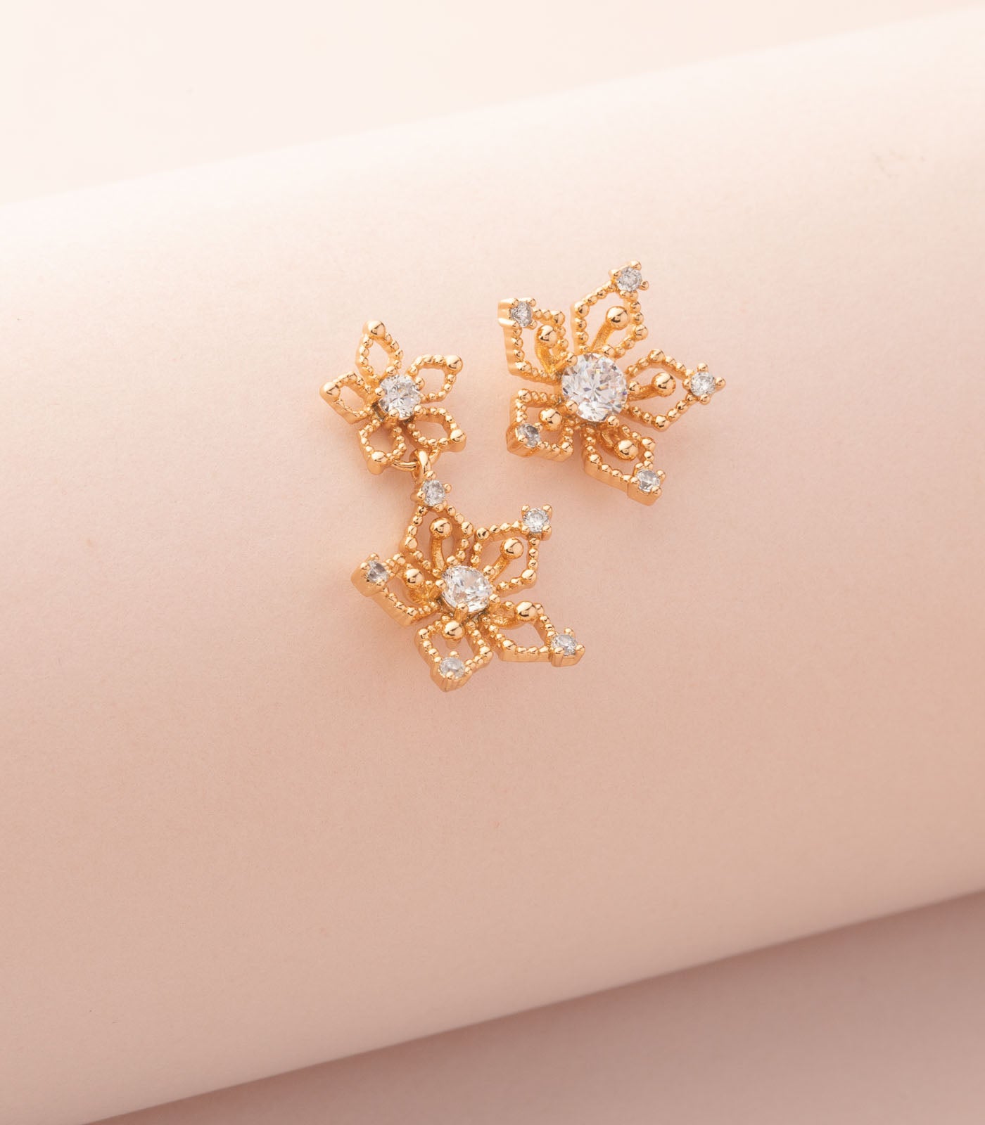 Shiny Petals Studs Earrings (Brass)
