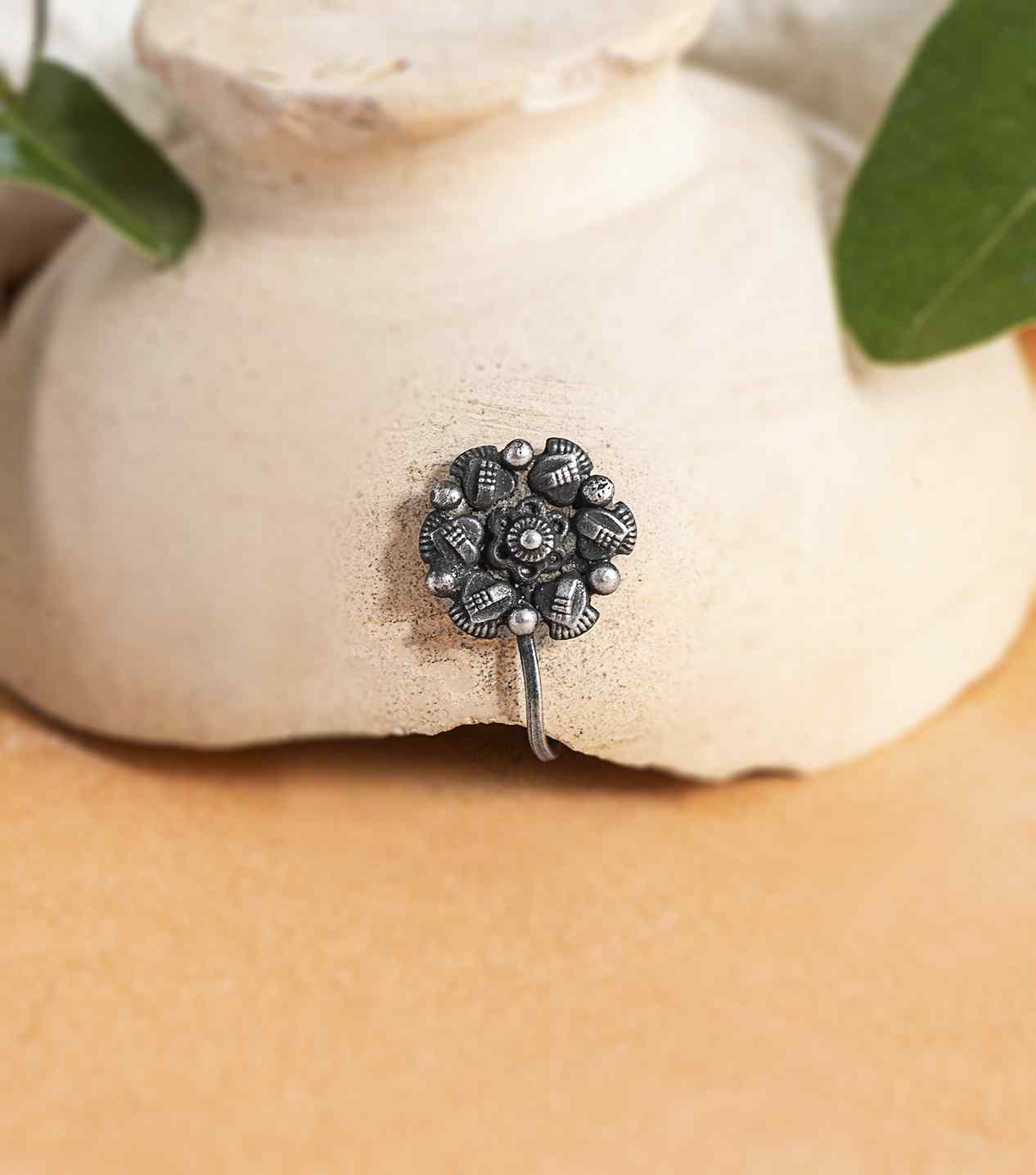 Silver Fancy Nose Pin