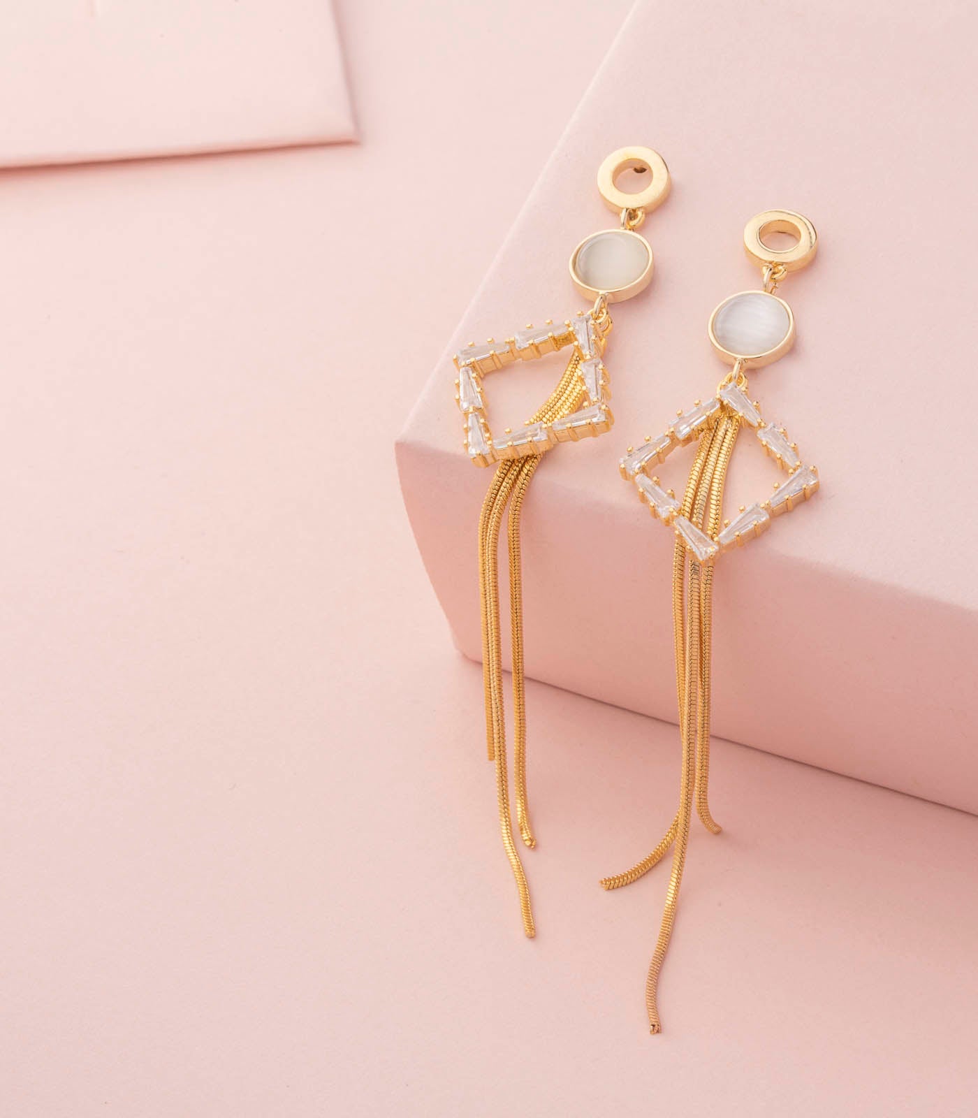 Sparkling cube earrings (Brass)